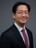 Zane Yi, PhD, Associate Dean, School of Religion